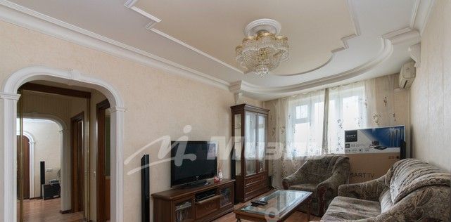 Продам четырехкомнатную вторичку 105.0 м этаж 14/22 город Москва Строгино СЗАО бульвар Строгинский 4 район Строгино