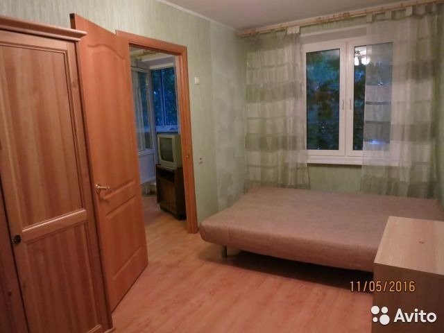 Продам двухкомнатную вторичку 45.0 м этаж 2/5 город Москва метро Кузьминки ЮЗАО проспект Волгоградский 152/2 район Кузьминки